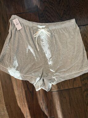 Gap Light Gray Women's Lounge Shorts with Drawstring